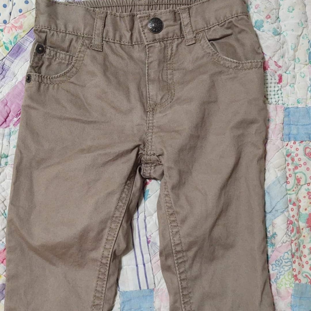 Khaki pants